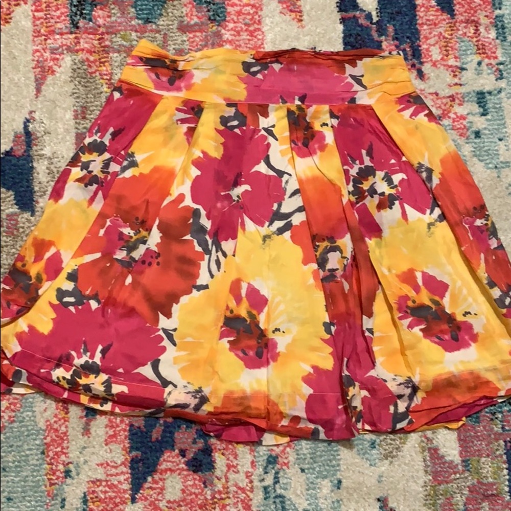 The Limited Skirt